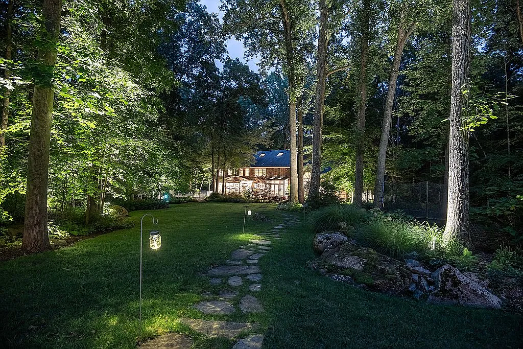 130 Montadale Dr photo 1