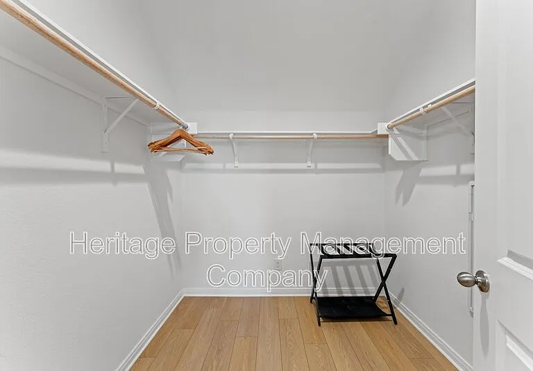 2119 Hofstaat — Photo 35