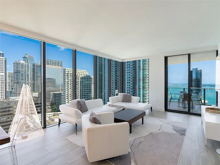 1010 Brickell Ave #2801 — Photo 3