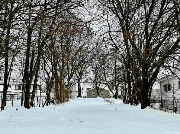 806 N Saint Louis Blvd, South Bend, IN 46617