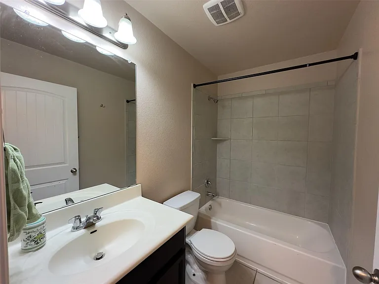 19013 Mangan Way — Photo 7