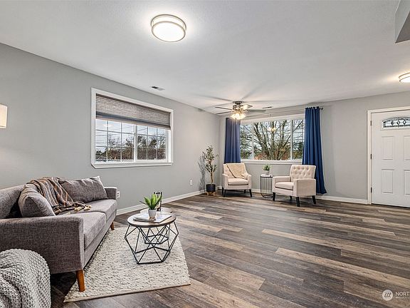 3rd image of 5201 S Sheridan Avenue