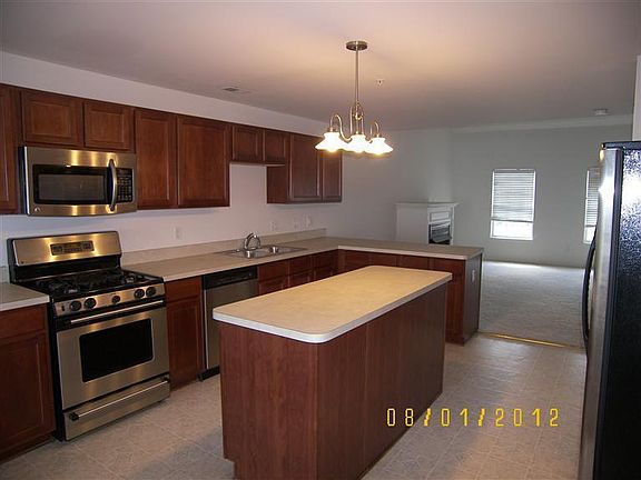 4th image of 1027 Maiden Lane Ct