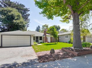 136 Hedge Rd, Menlo Park, CA 94025