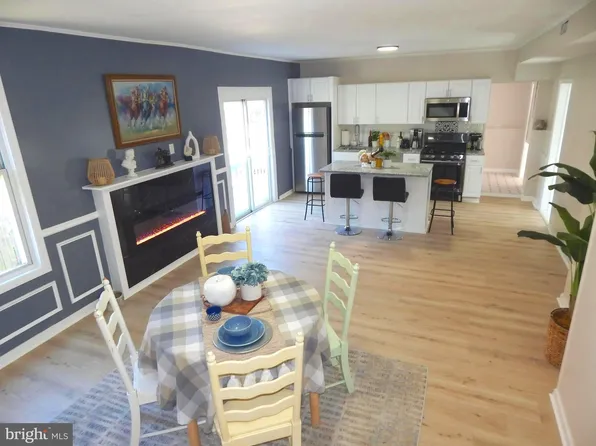 903 Desoto Rd, Baltimore, MD 21223
