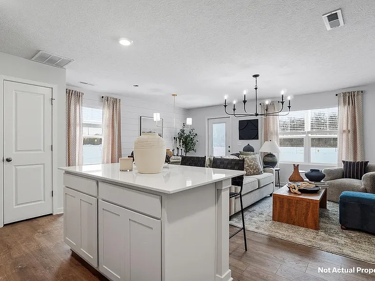 6404 Silver Canoe Way — Photo 10