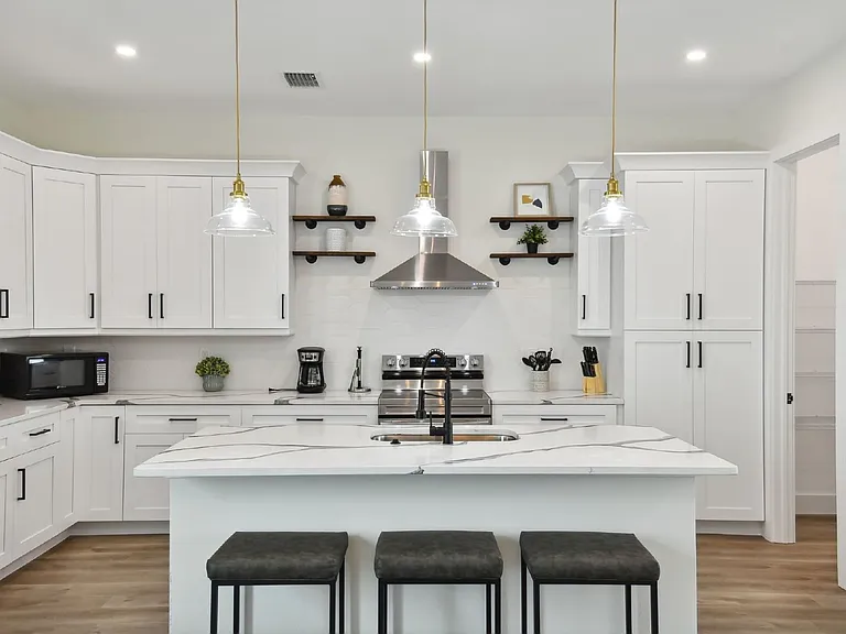 121 E Warren Ave #4 — Photo 19