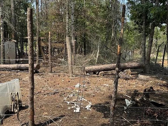 4th image of 745 E Pine Pebble Rd