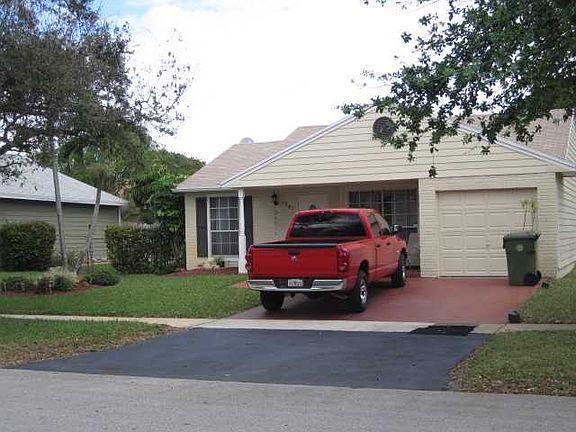 5th image of 1241 SW 86th Ave