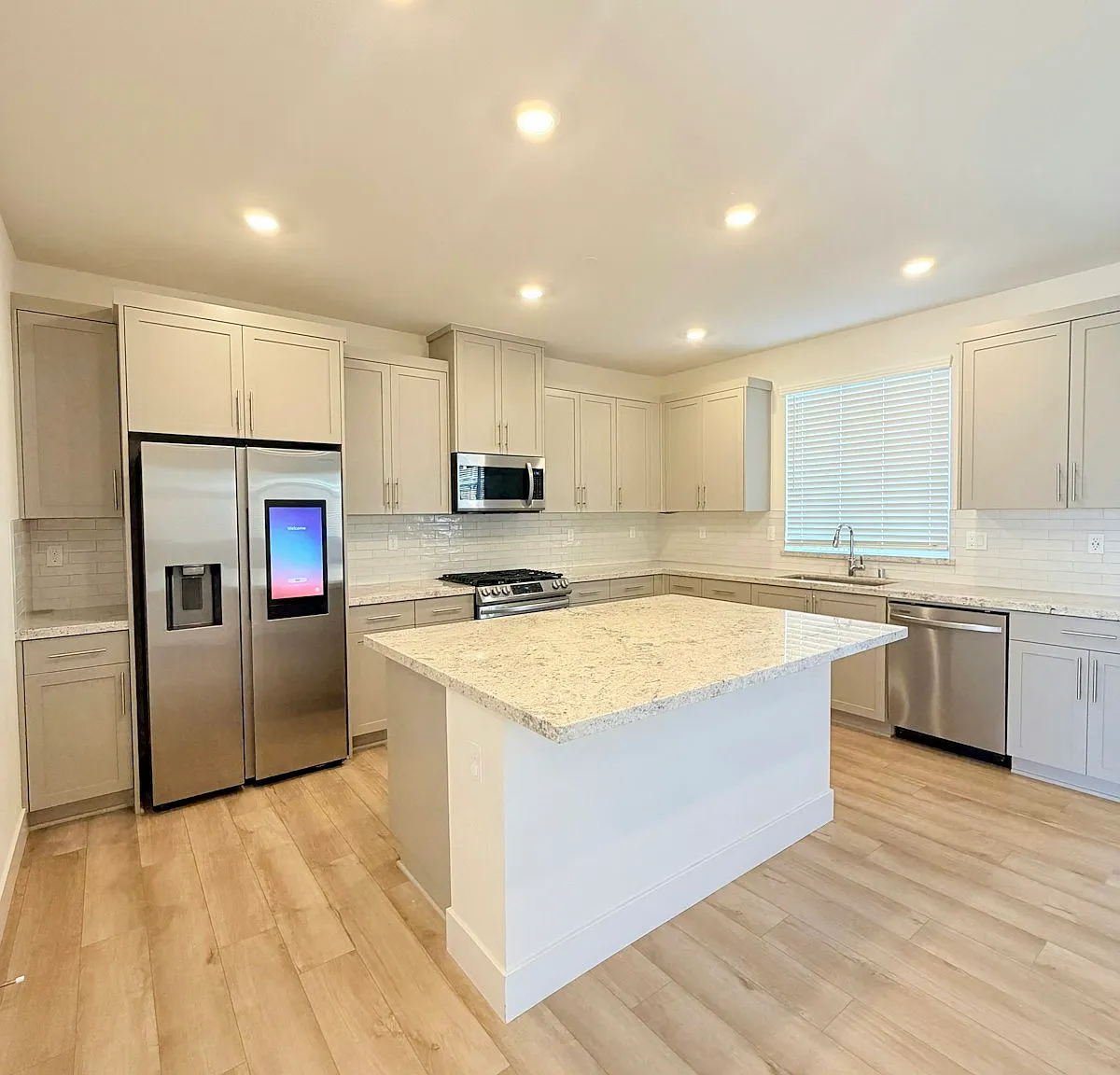3948 Telluride Street — Photo 3