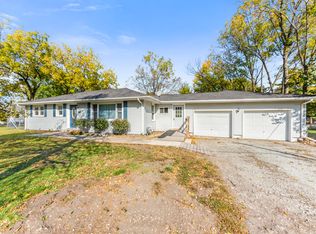 428 W Bergera Rd, Braidwood, IL 60408