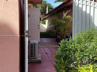 19841 W Lake Dr #A, Hialeah, FL 33015
