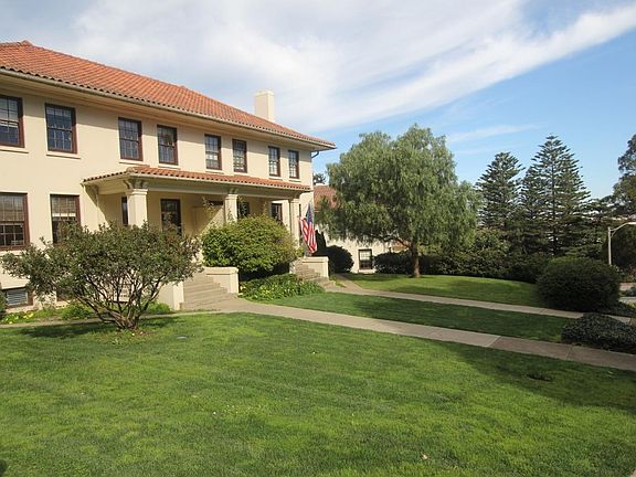 2nd image of 544 Presidio Blvd #A