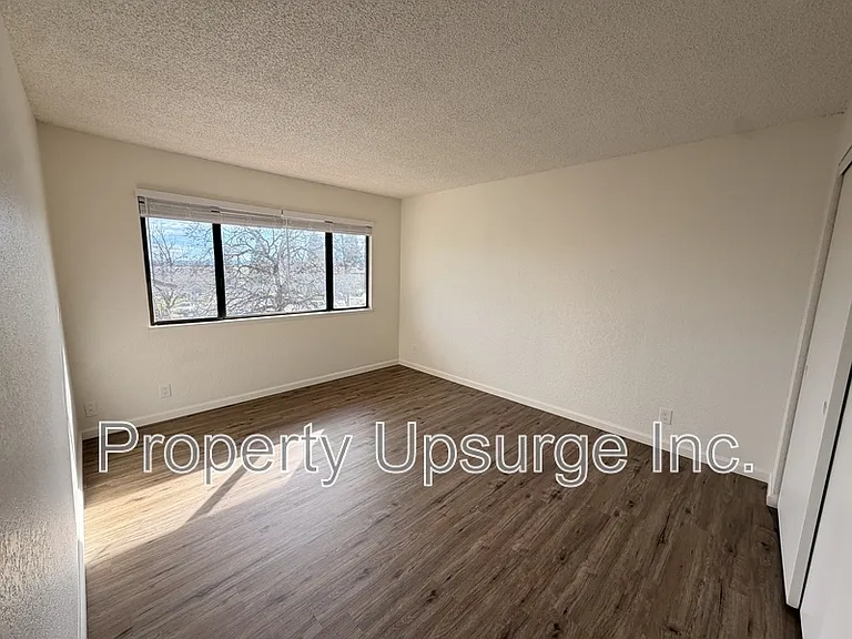 1313 Lancers Ln #6 — Photo 14