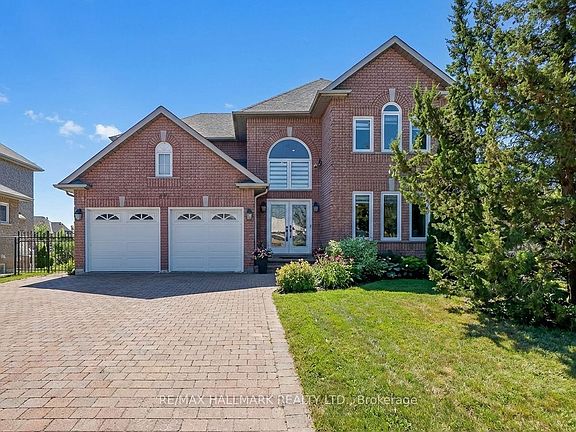 2nd image of 372 Crofters Rd