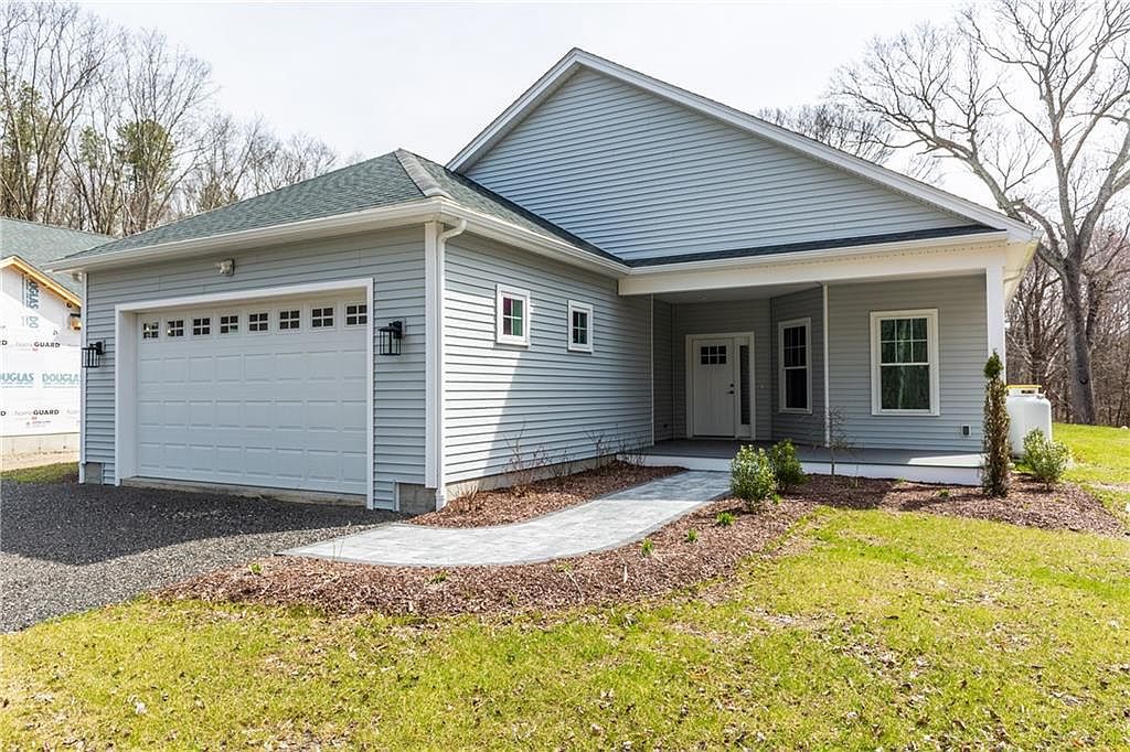 75 Harris Rd, Smithfield, RI 02917 Zillow