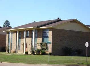 701 Bluebird Ln APT 1, Wake Village, TX 75501