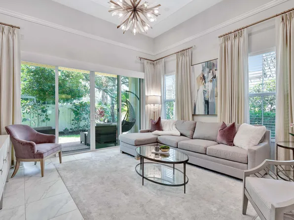4952 Pointe Midtown Way, Palm Beach Gardens, FL 33418