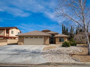 12835 Candlewick Ln, Victorville, CA 92395