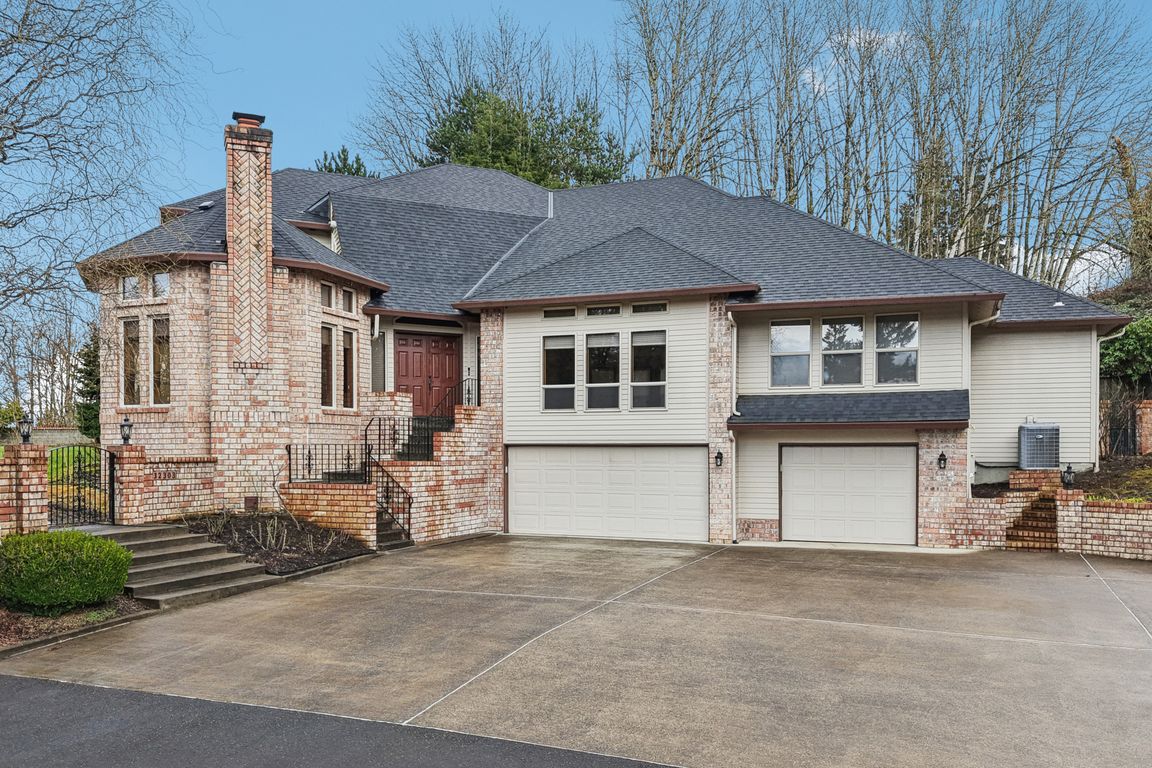 NW 18th Ave-S1802-102.jpg