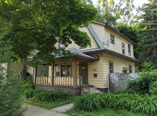 1018 17th Ave, Rockford, IL 61104