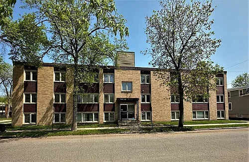 1101 N 7th Ave Photo 1