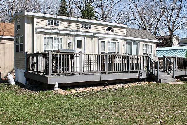 1st image of 137 Dogwood Ln