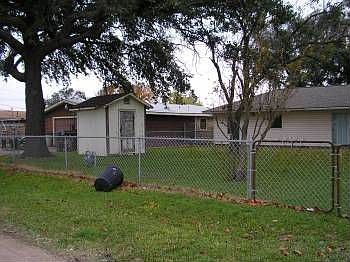 4th image of 32 17th St N