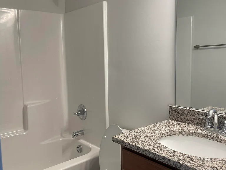 324 Woodlock Ln — Photo 8