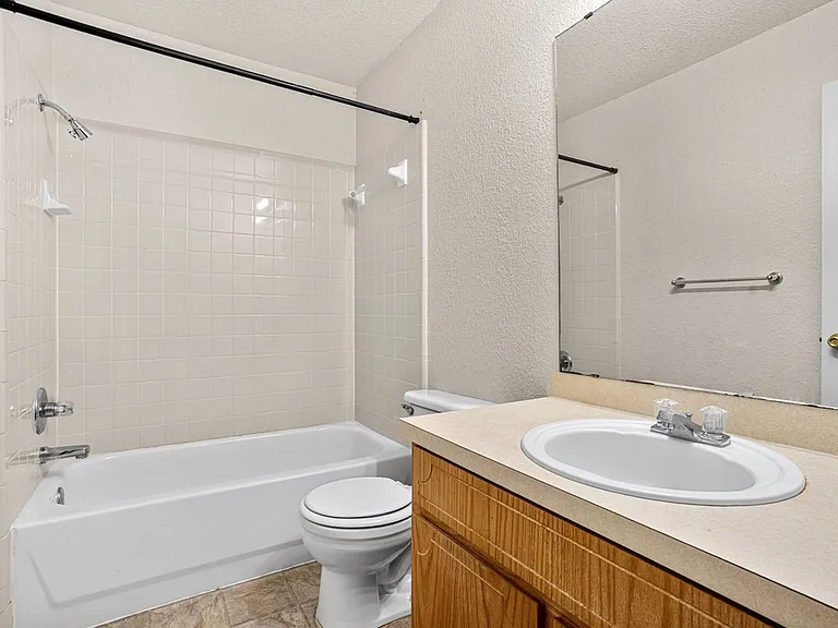 4102 Terri Linn Dr #A — Photo 10