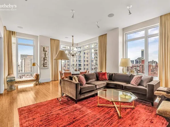 255 East 74th Street image 1 of 19