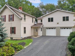 1525 Mount Nebo Rd, Sewickley, PA 15143