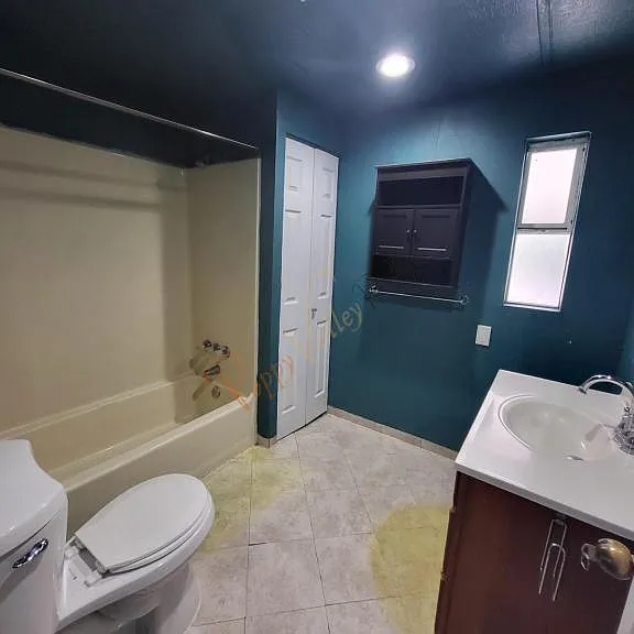 3618 E Lark Ln — Photo 7
