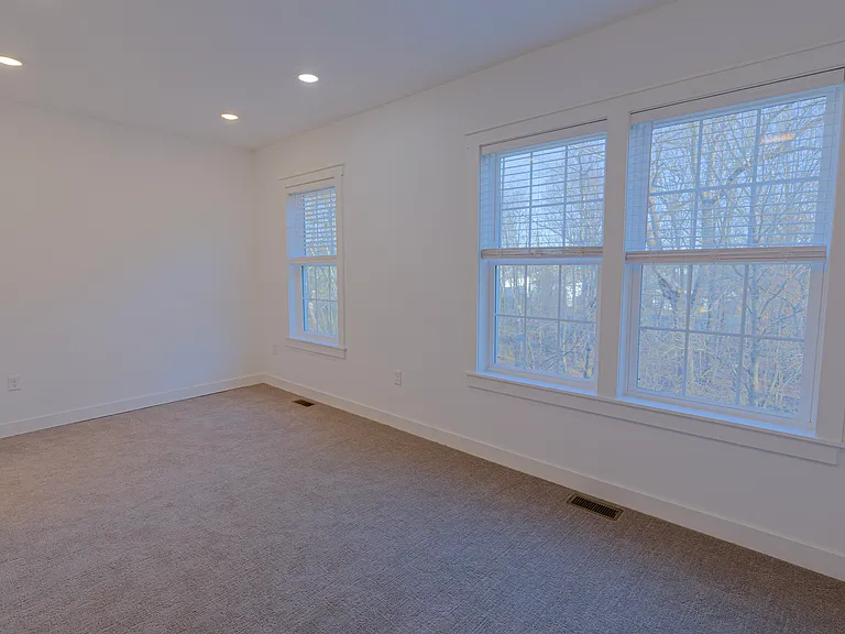 413 N Twin Lakes Blvd — Photo 26
