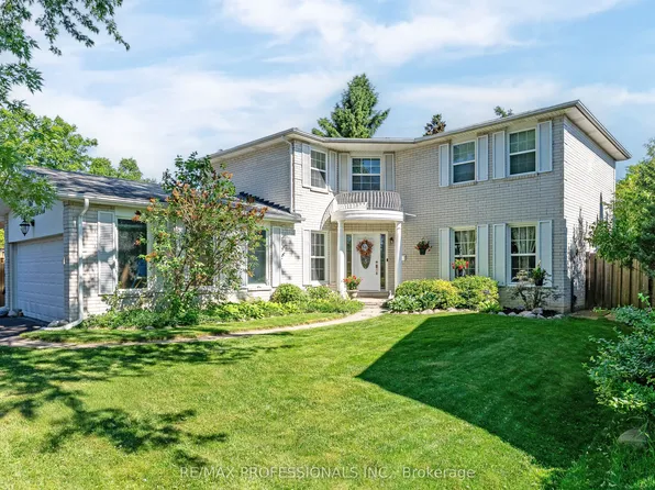 4169 Garrowhill Trl, Mississauga, ON L4W 2H5