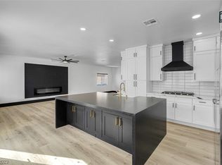 9663 Camino Capistrano Ln, Las Vegas, NV 89147