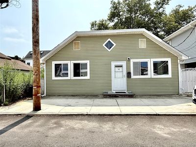 14 Center Place, Staten Island, NY, 10306