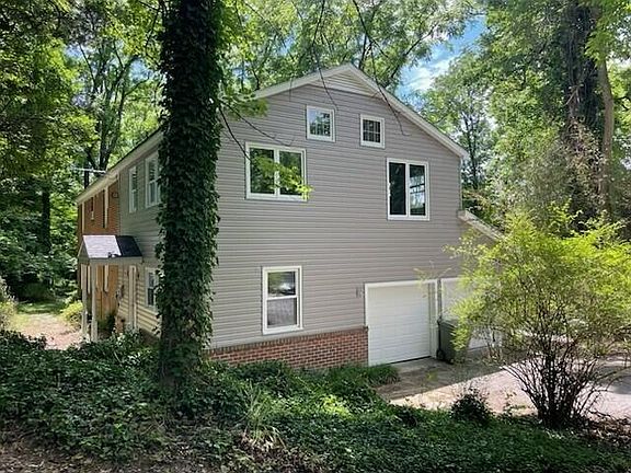 3rd image of 241 Craig Ave