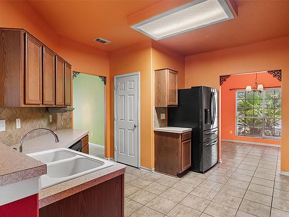 5th image of 17818 Juniper Green Trl