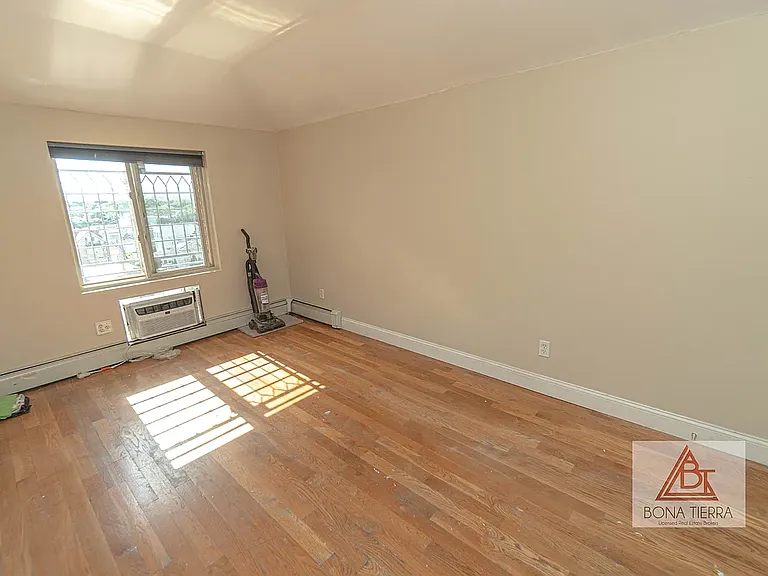 33-18 100th St #2 — Photo 6