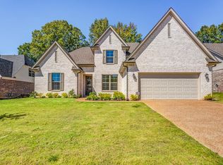 30 Betsy Valley Dr, Oakland, TN 38060