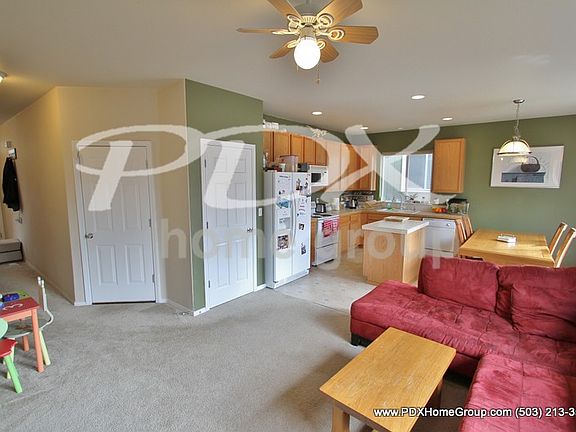 4th image of 7566 NE Curtis Ct