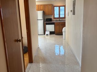 150 20th Ave #S, Whitestone, NY 11357