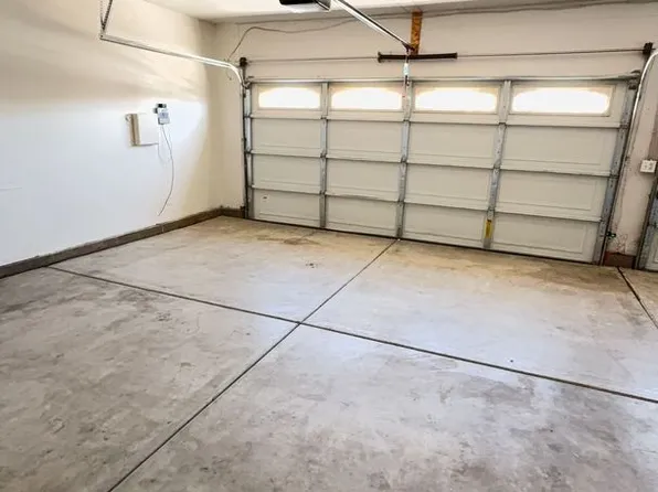 11584 Fern Pine St, Victorville, CA 92392