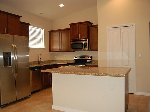 4th image of 3361 Tuscano Ave