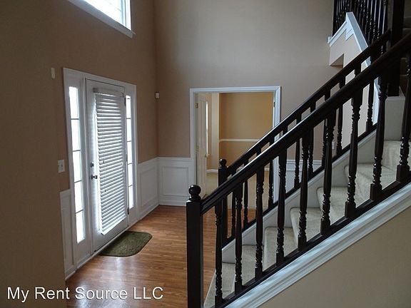 5th image of 130 Brenleigh Park Dr