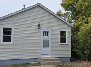815 E 5th St, Cheyenne, WY 82007