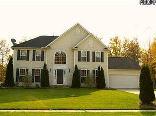 5030 Burrell Dr, Sheffield Village, OH 44054