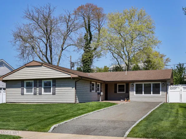 24 Icemeadow Lane, Aberdeen, NJ 07747
