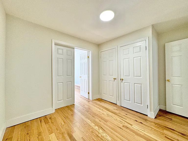 2867 Webster Ave #1 — Photo 13